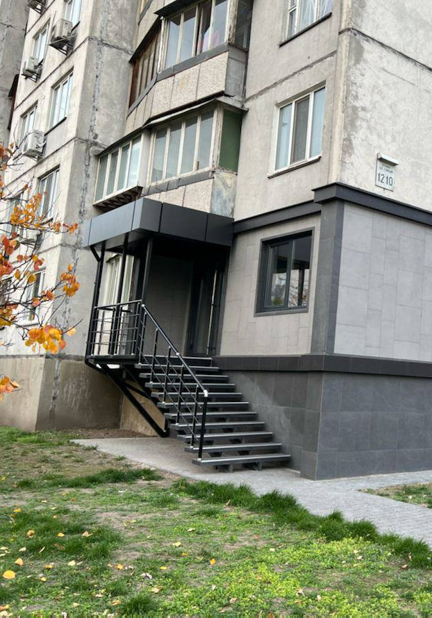 Currency exchange office for sale on Zoi Haiudai St.
